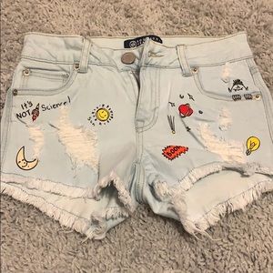 Graphic shorts